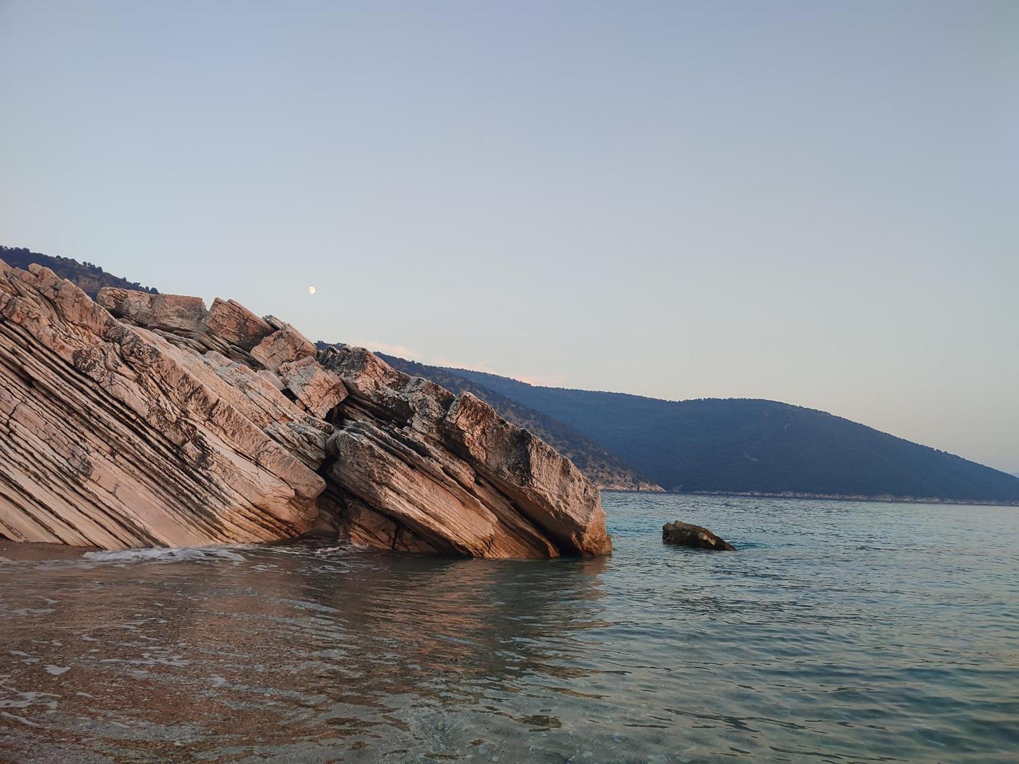 Lost Paradise Eco Camping Himare Exterior photo